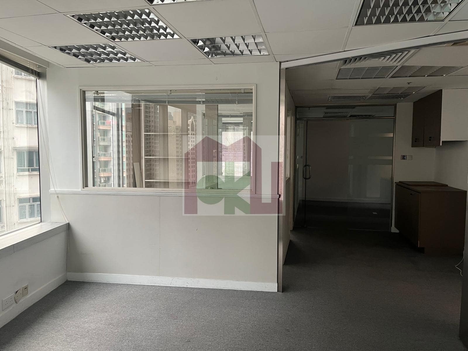 Yam Tze Commercial Building building or unit photo
